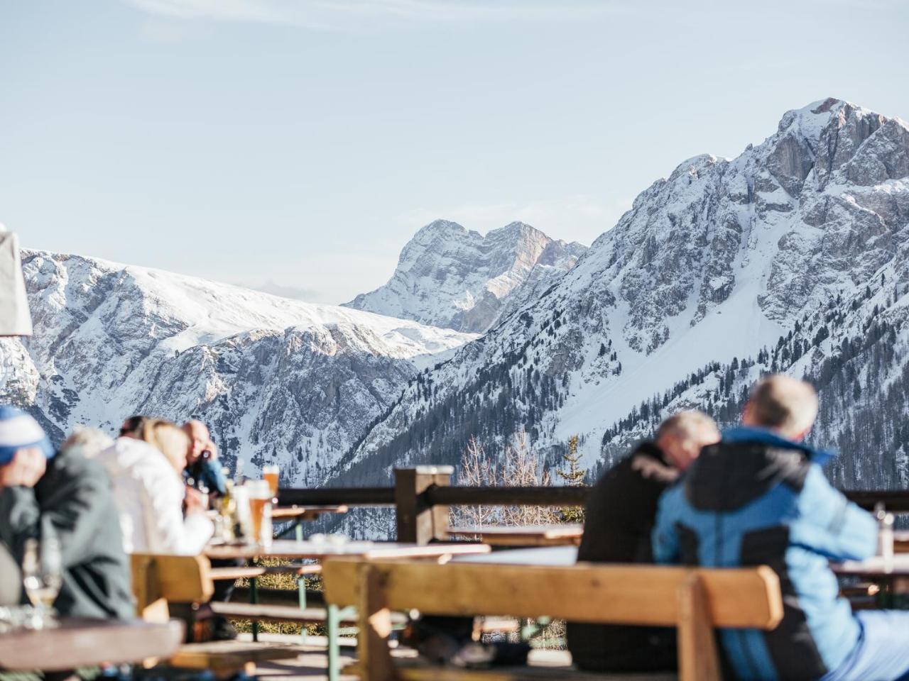 Rifugio Graziani Huette Hotel Сан Вигилио ди Маребе Екстериор снимка